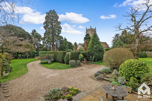 Photo 31- click for photo gallery